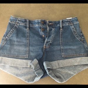 High rise vintage esque Jean shorts